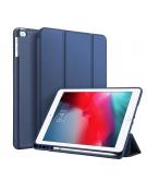 Accezz Smart Silicone Bookcase voor de iPad (2018) / (2017) / Air (2) - Blauw